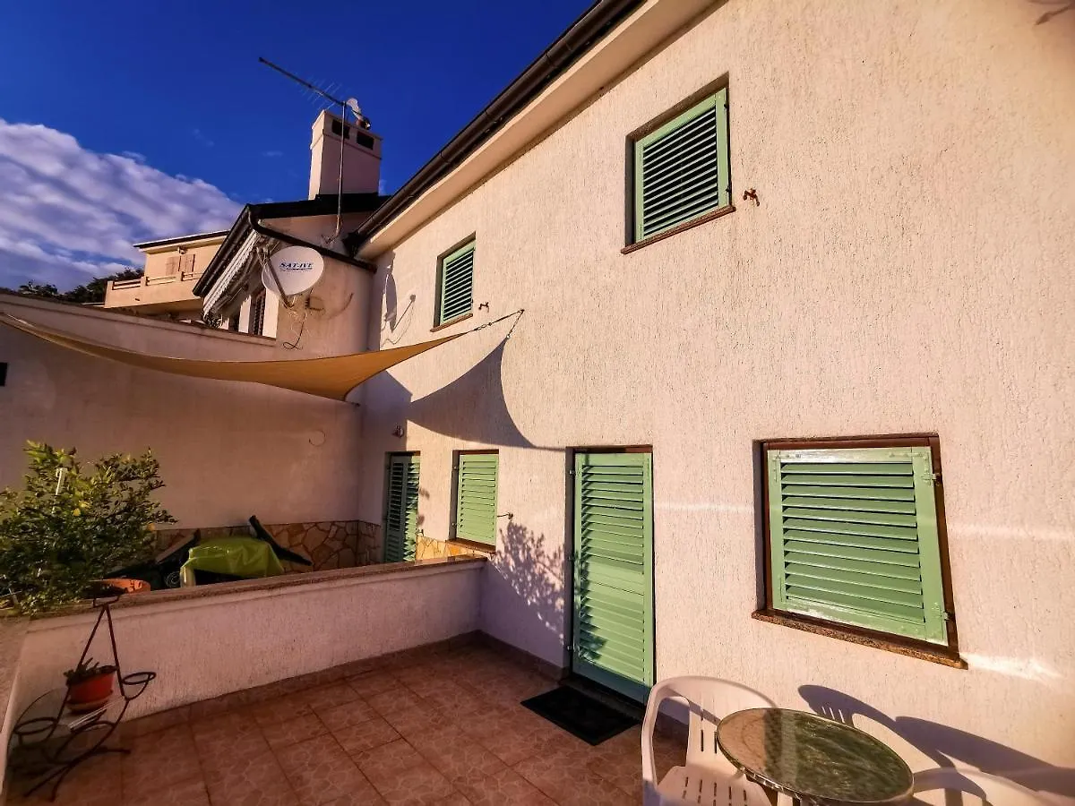 Art House Apartamento Stara Baška