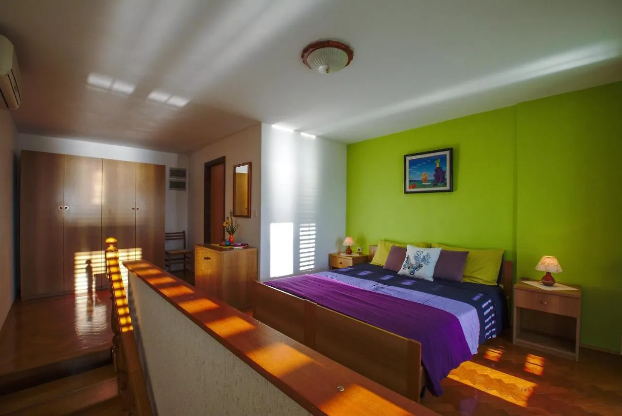 Art House Apartamento Stara Baška Croácia