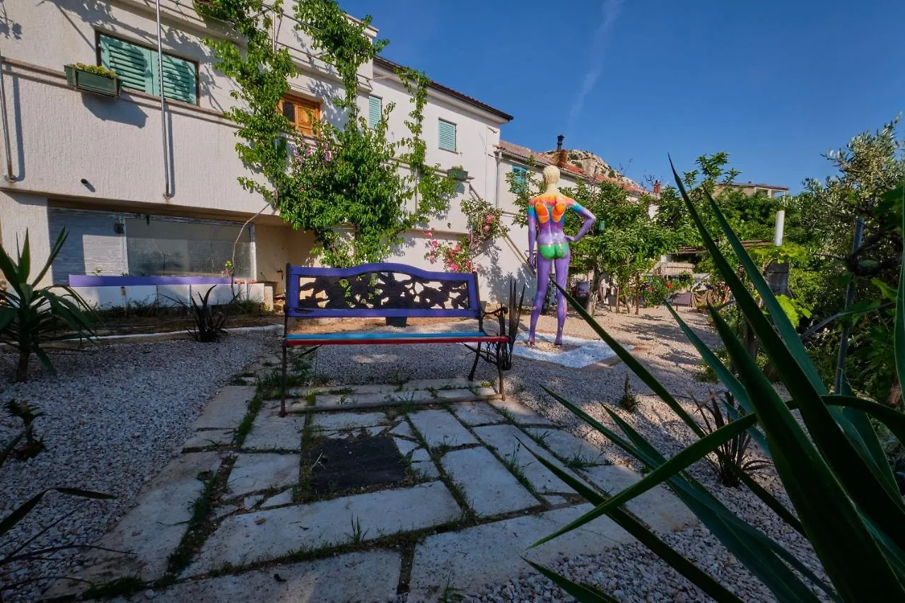 Art House Apartamento Stara Baška